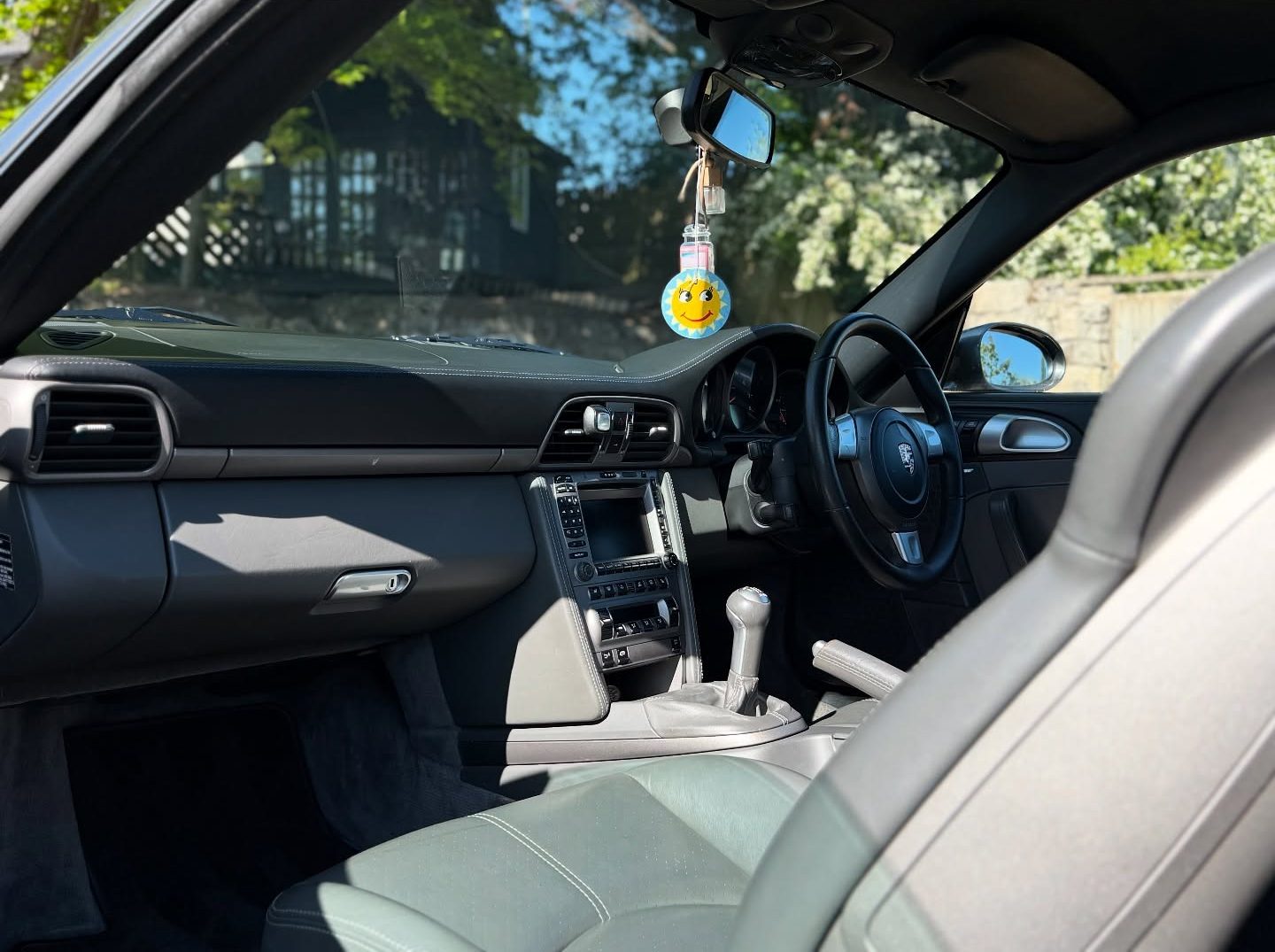 Carrera 4 interior in Edinburgh